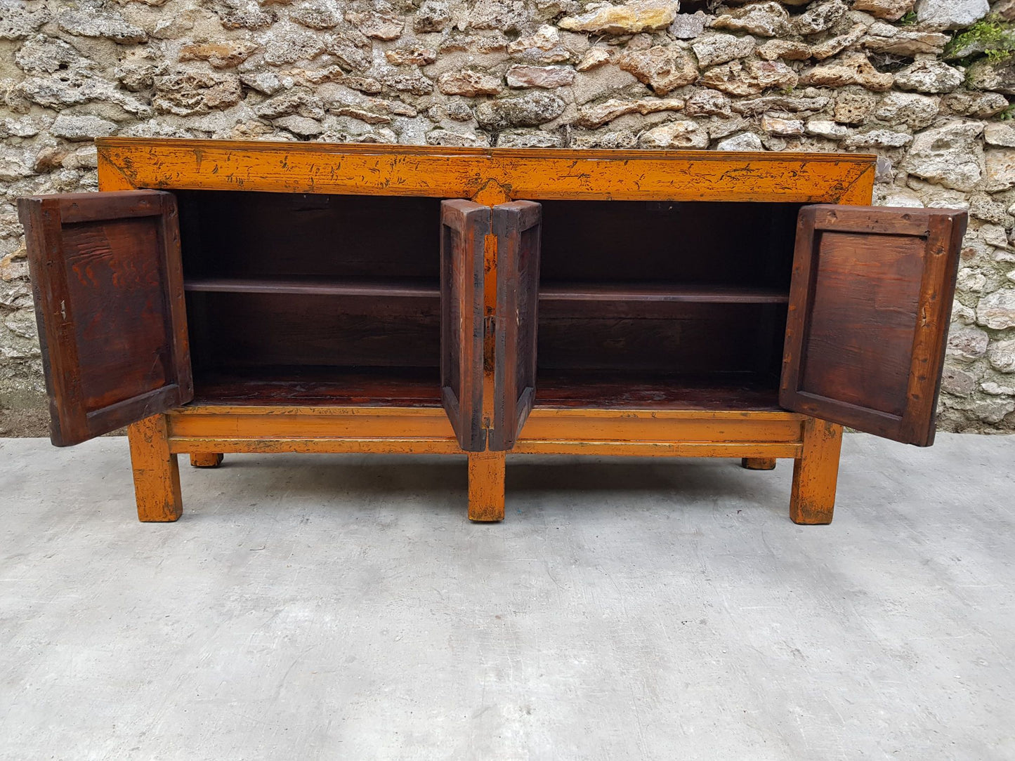 grand meuble buffet commode enfilade 4 portes laqué couleur jaune orange 5