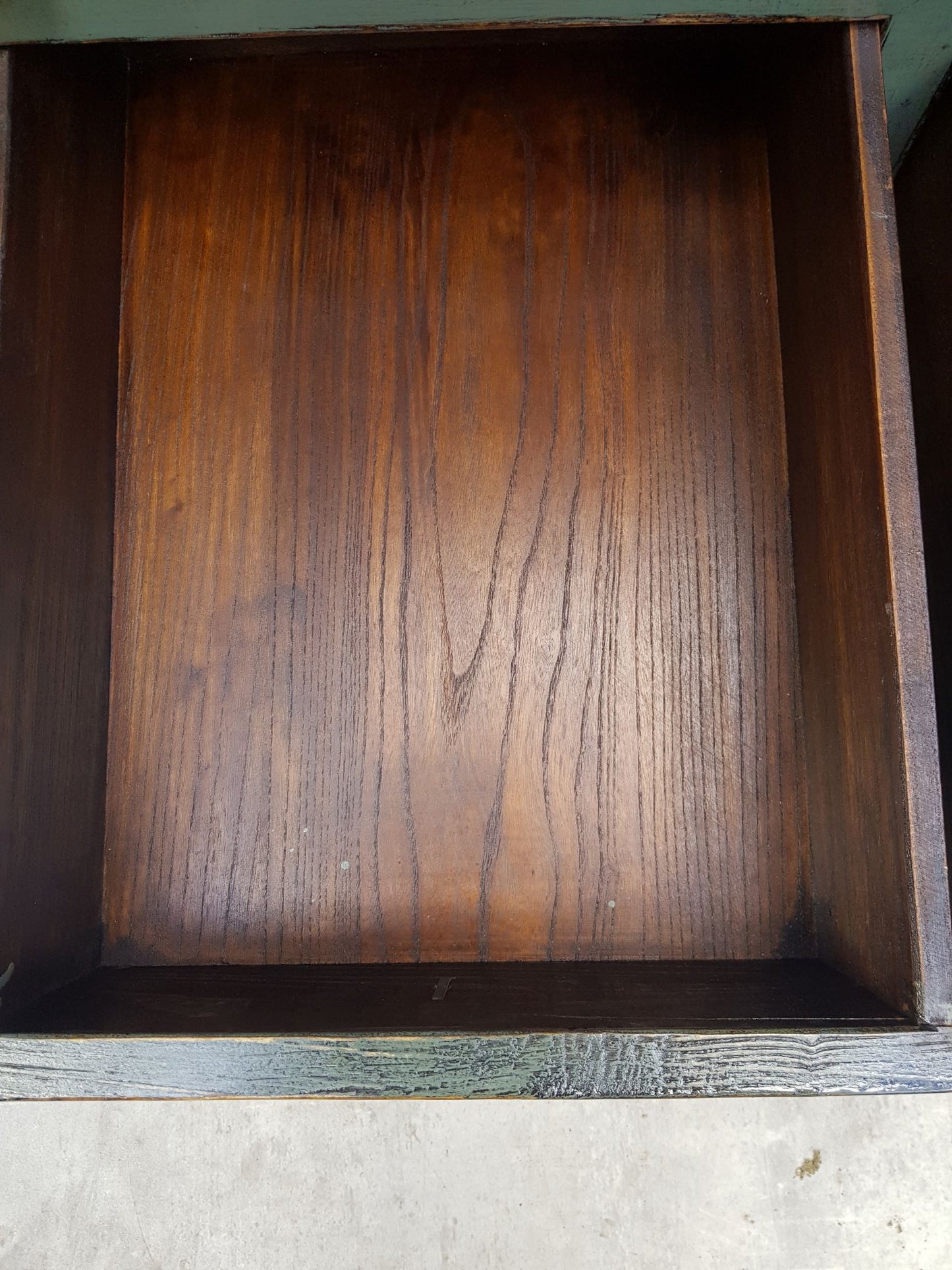 Armoire penderie vert d'eau intérieur tiroir