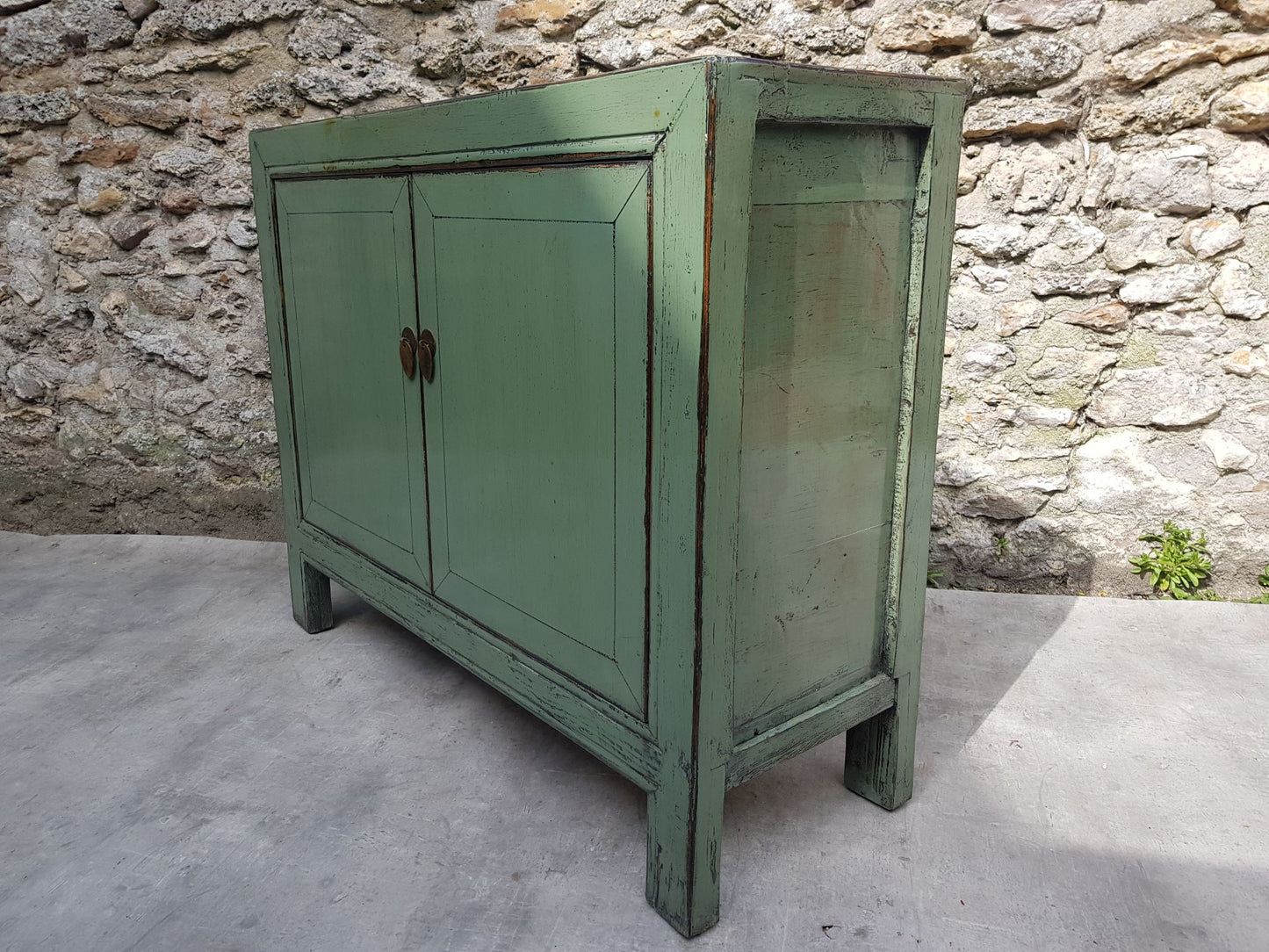 Moyen buffet 2 portes couleur vert amande 4