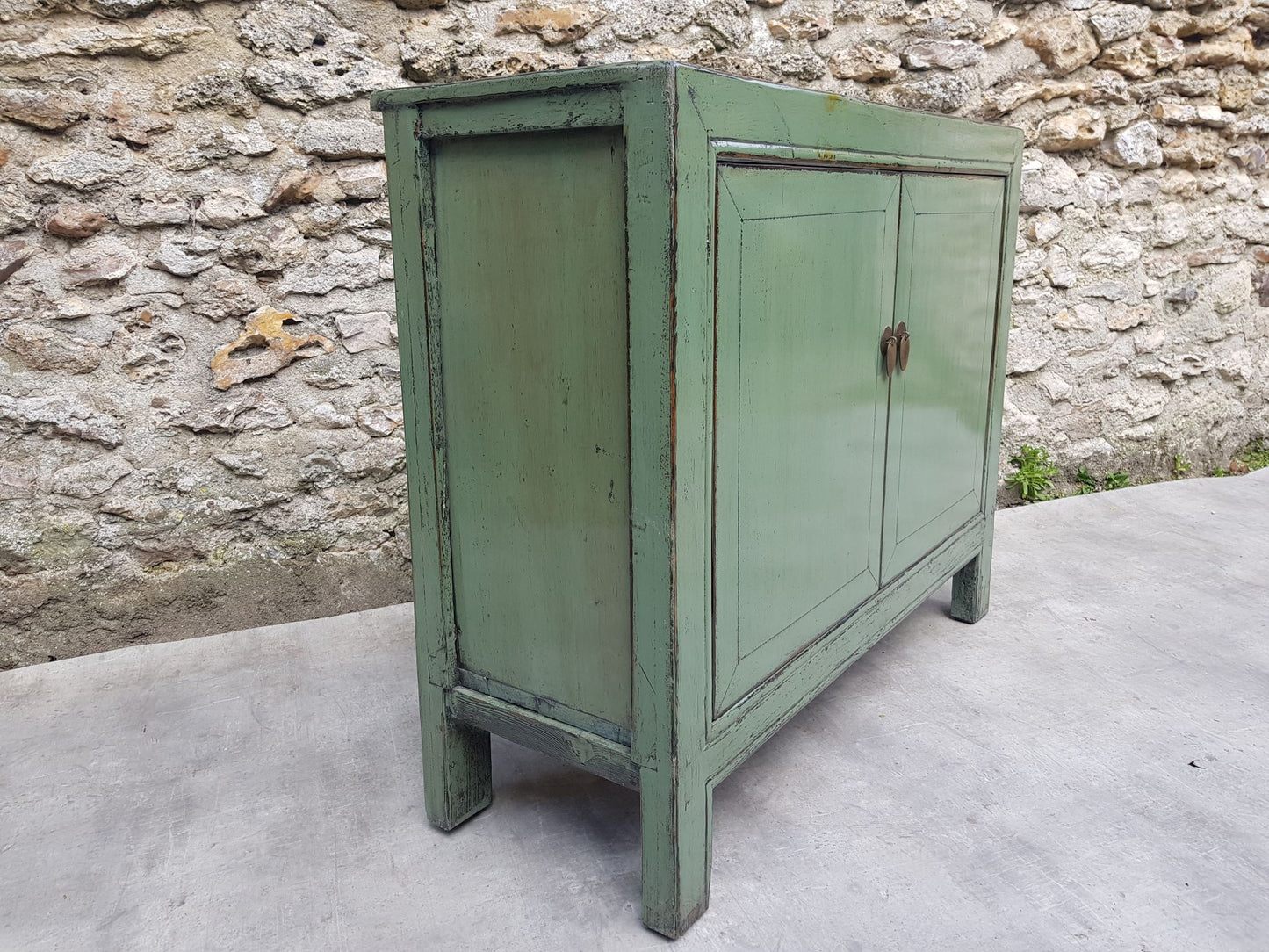 Moyen buffet 2 portes couleur vert amande 3