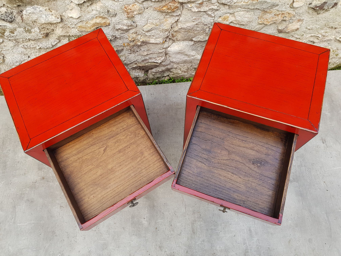 table de nuit petit chevet 1 tiroir 2 portes laqué couleur rouge clair 5