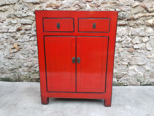 Petit buffet 2 tiroirs 2 portes rouge clair face
