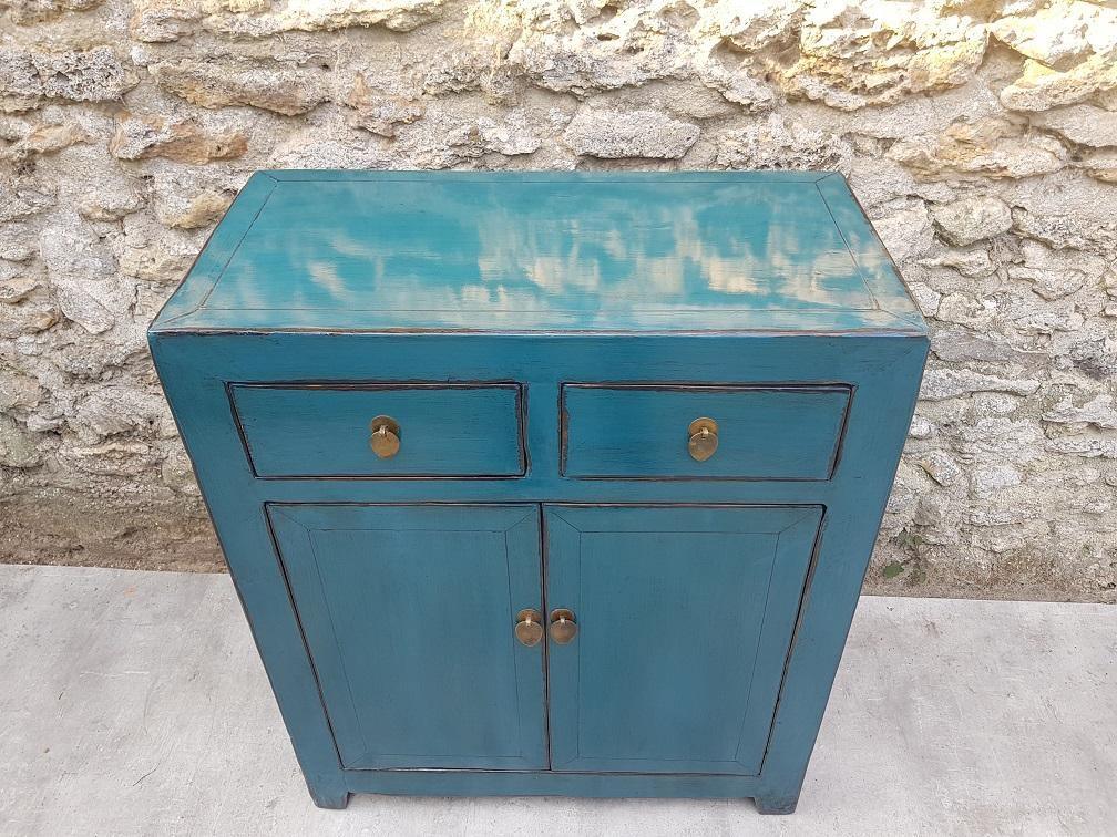 petit buffet 2 tiroirs 2 portes bleu turquoise dessus