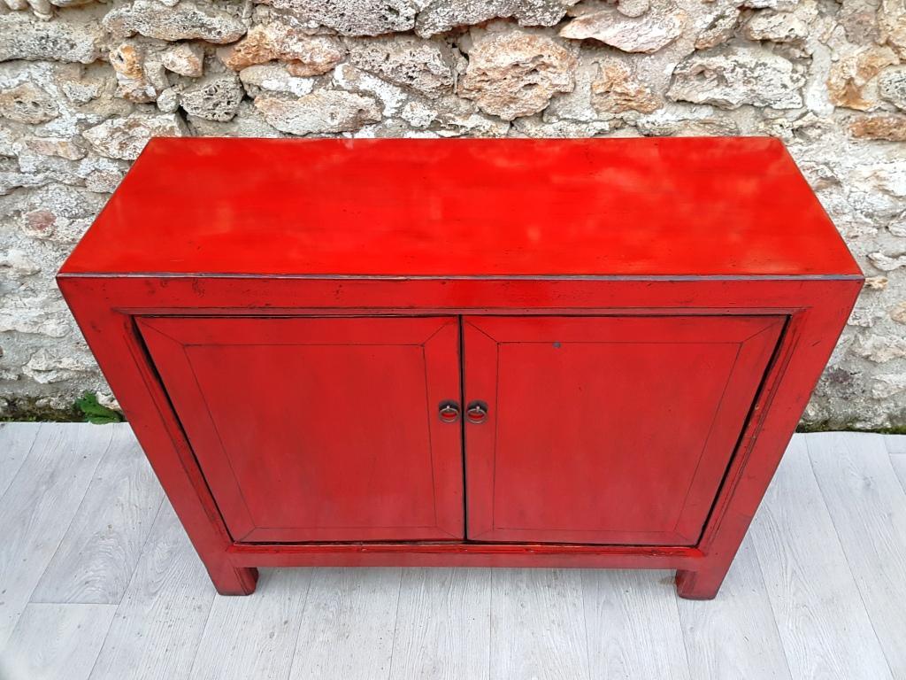 moyen buffet 2 portes couleur rouge clair 2