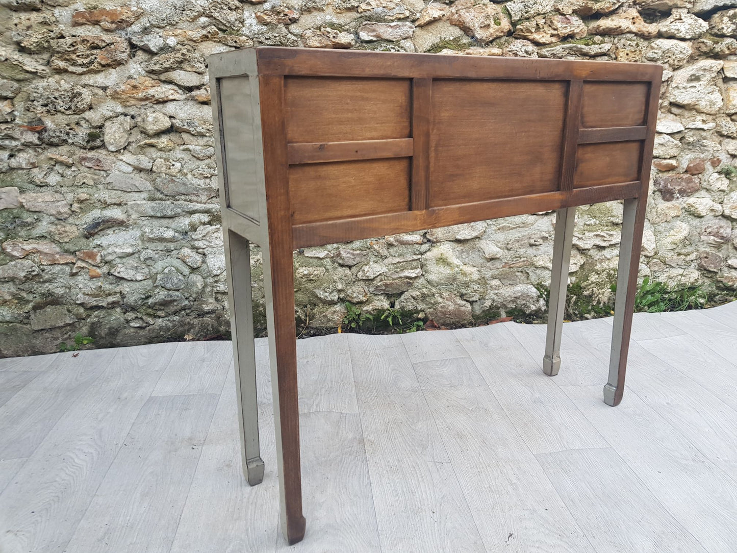 Console grise laquée 2 portes et 4 tiroirs arrière