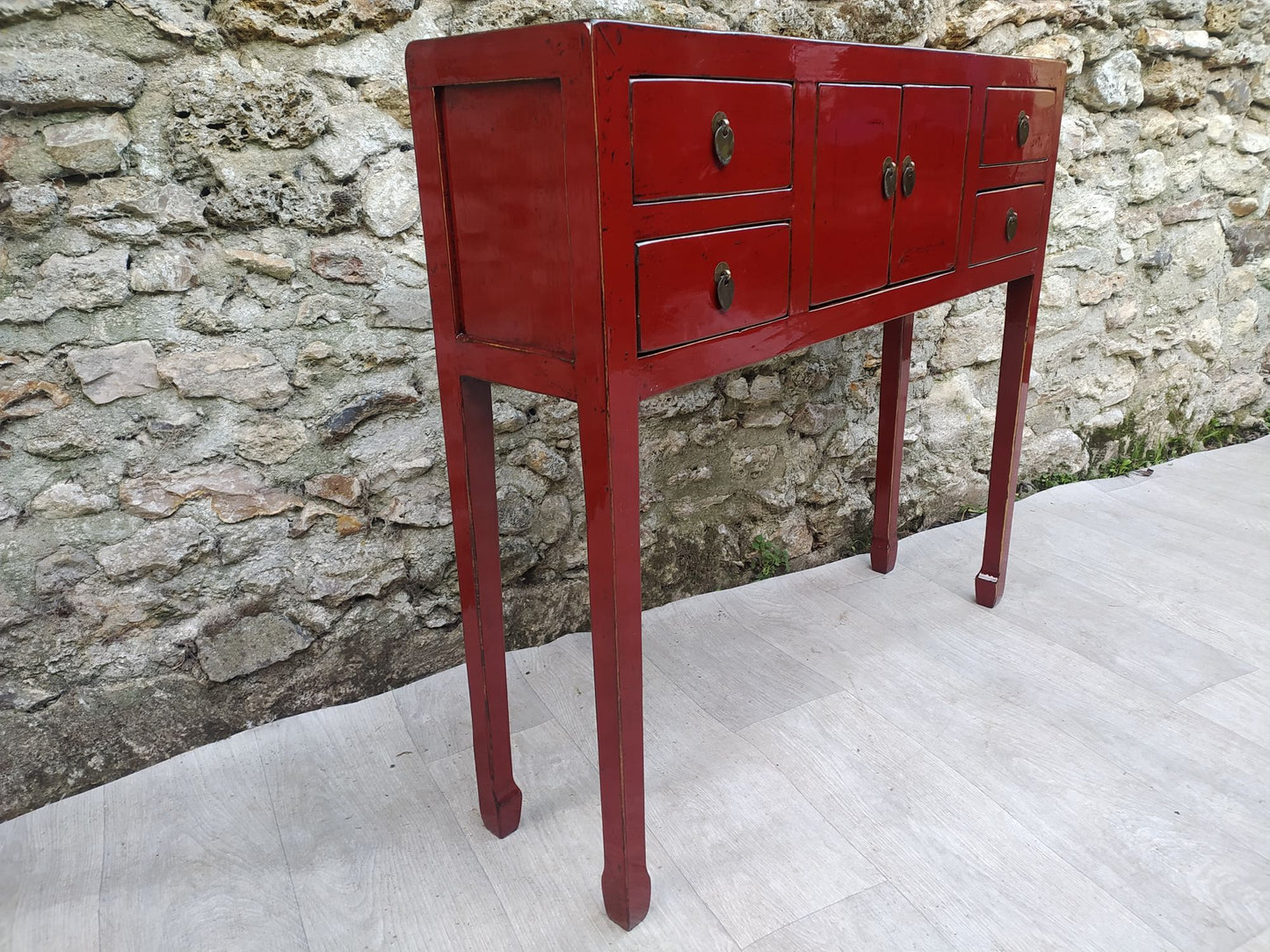 Console rouge cerise laquée gauche