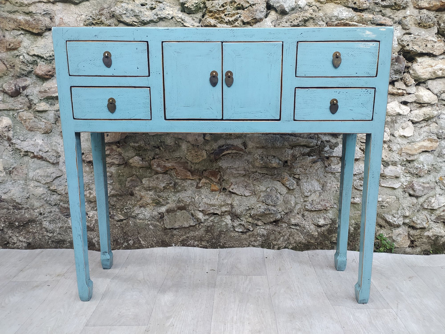 Console bleu pastel laquée face