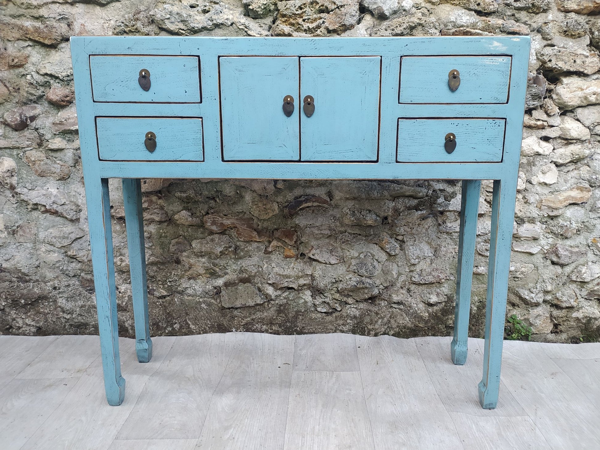 Console bleu pastel laquée face