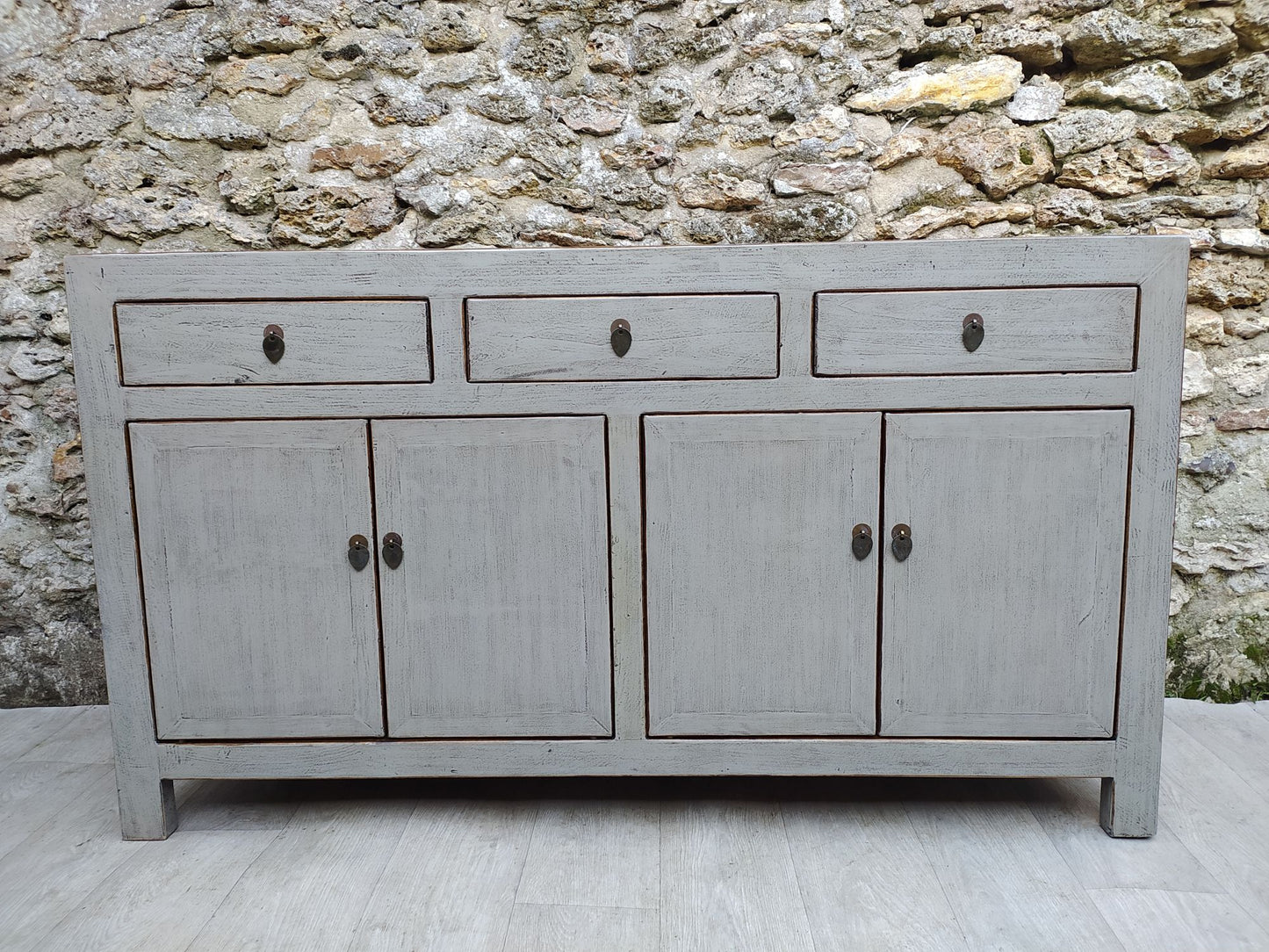 Grand buffet gris clair laqué 3 tiroirs et 4 portes face