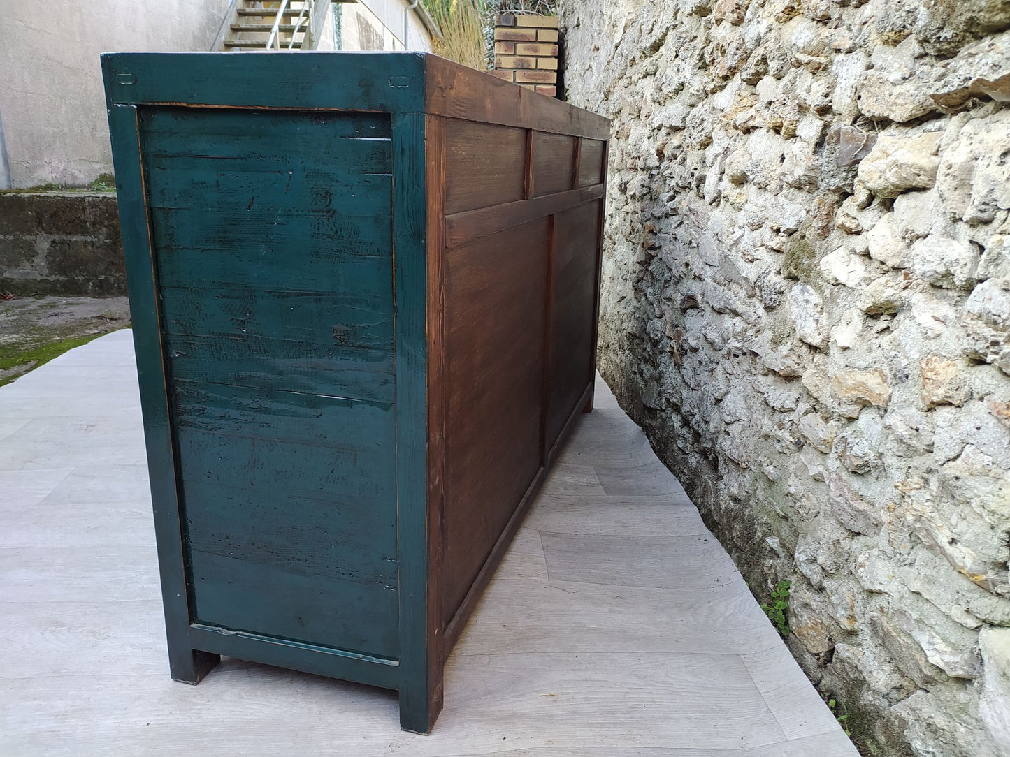 Grand buffet bleu vert laqué 3 tiroirs et 4 portes arrière