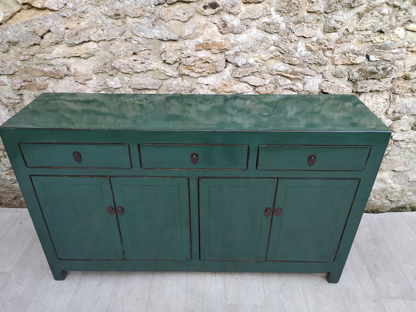 Grand buffet vert paon laqué 3 tiroirs et 4 portes dessus