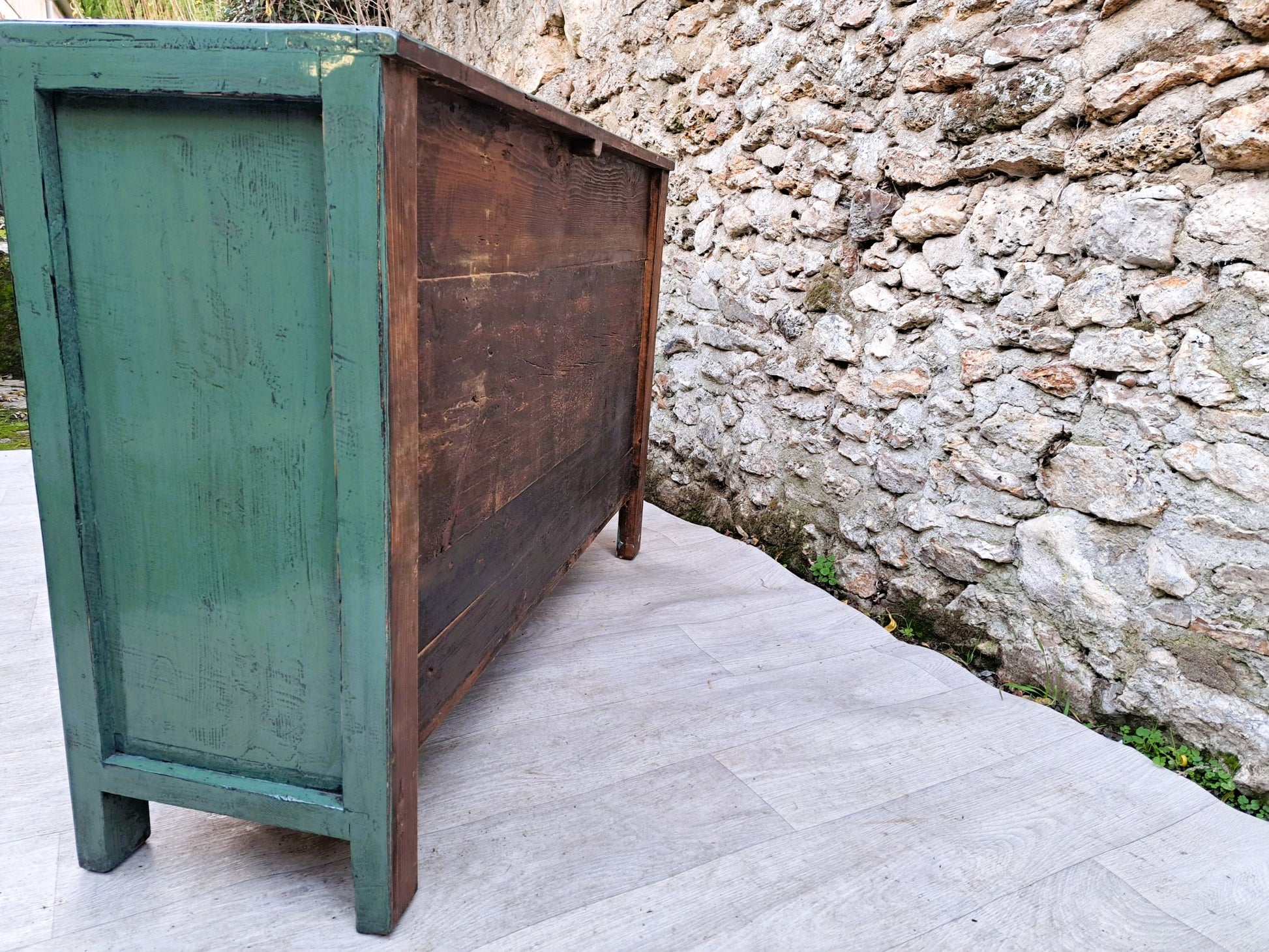 Moyen meuble vert paon laqué 3 tiroirs et 2 portes arrière