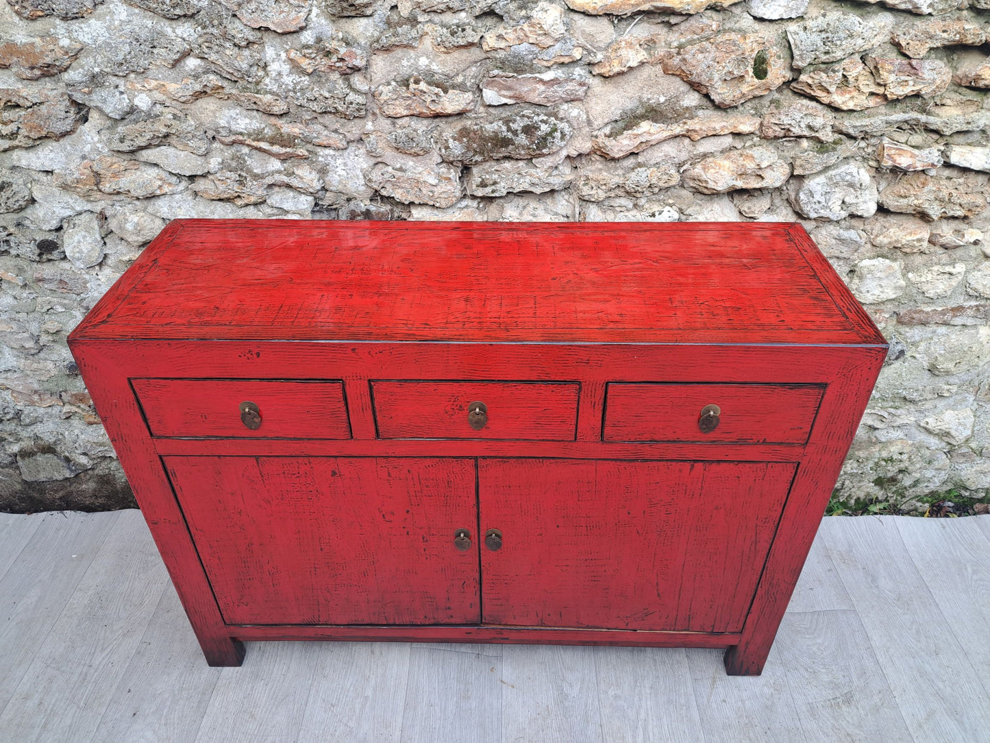 meuble patine rouge laque 3  tiroirs  2 portes