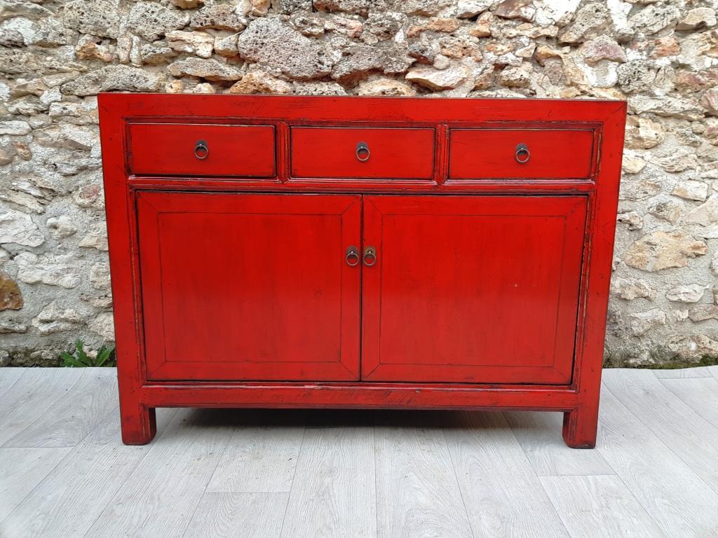 meuble 3 tiroirs 2 portes rouge clair face